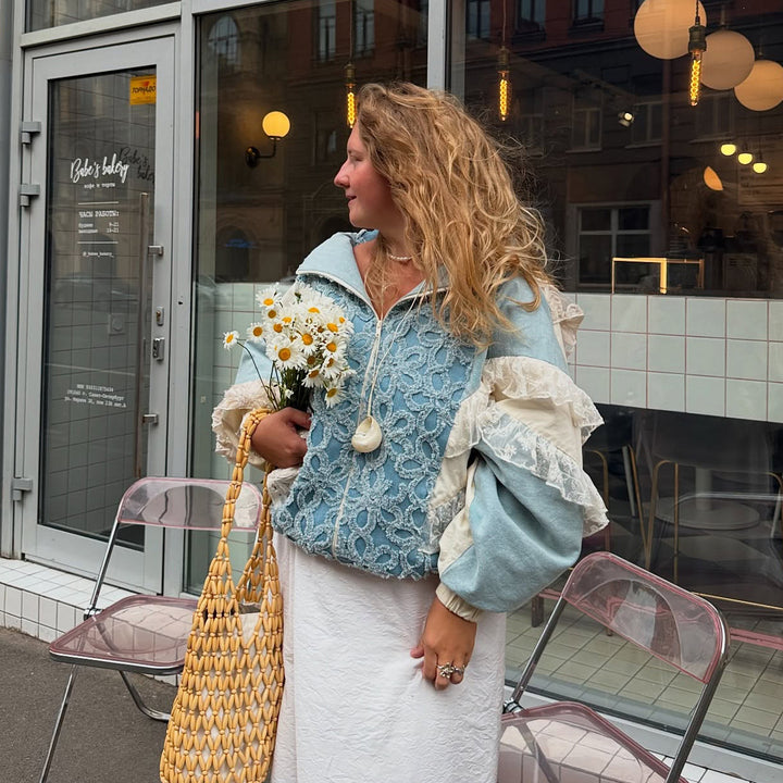 Damen Voluminöser Kapuzenpullover mit Rüschen und exquisites Design Drune