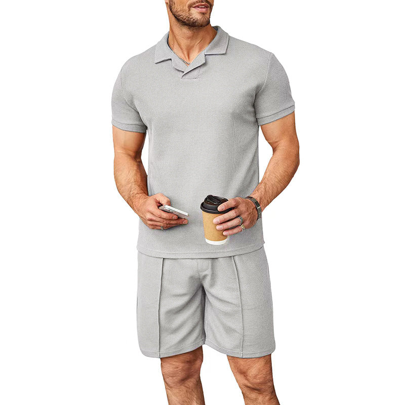 Herren sportliches Kurzarm-Set aus hochwertigem Strickmaterial mit kontrastierendem Kragen Drune
