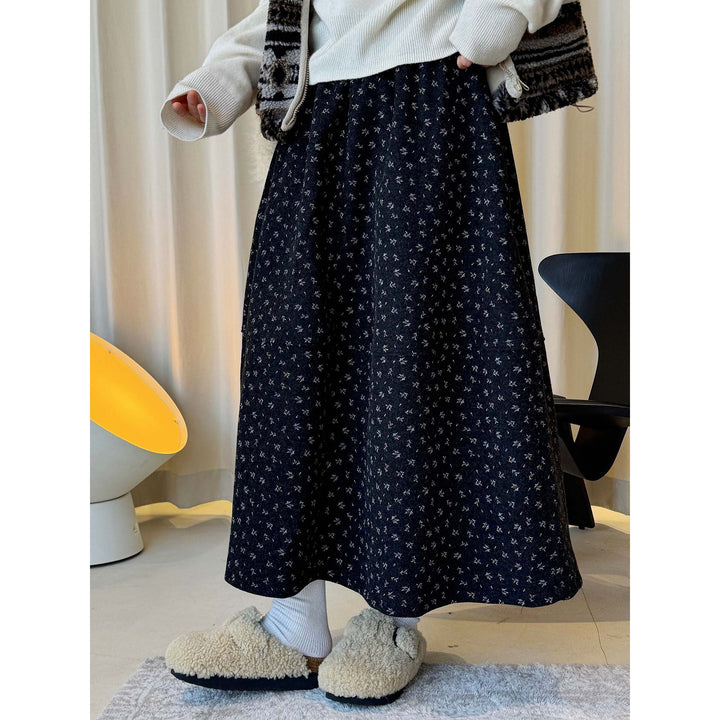 Damen Weit schwingender Midirock aus Wollmix mit feinem Blumenjacquard Drune