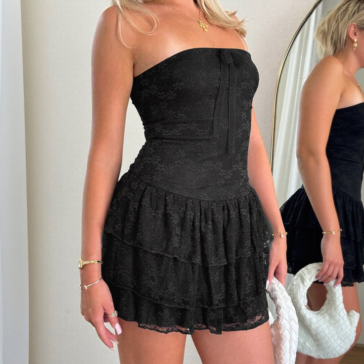 Damen luftiges Minikleid mit Spitzenapplikationen und fließendem Rock Drune