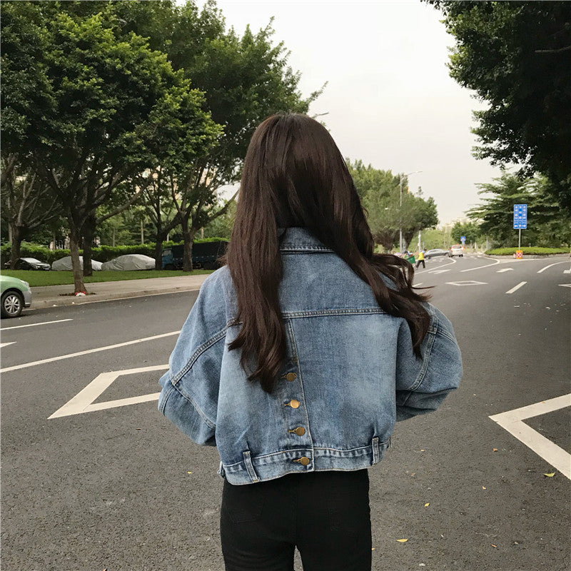 Damen cropped Denimjacke mit oversized Schnitt Drune
