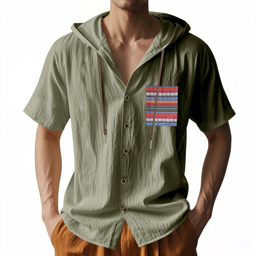Herren Kurzarm-Hemd mit Kapuze und buntem Brusttaschen-Motiv Drune