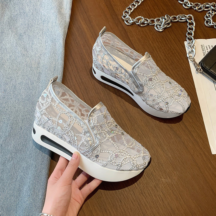 Damen Elegante Keil-Slipper mit transparentem Mesh, Paillettenstickerei und dämpfender Plateau-Sohle Drune