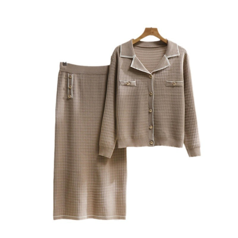 Damen elegantes Strickensemble mit dekorativem Kragen und aufgesetzten Taschen Drune