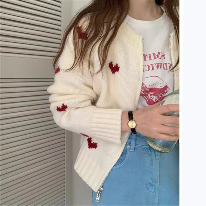 Damen Strickjacke mit Herzmotiv und lässigem Schnitt Drune