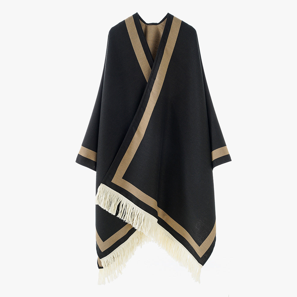 Damen Gefütterter Oversize‑Capeponcho im Kimono‑Schnitt mit Kontrastbordüre und Fransensaum Drune