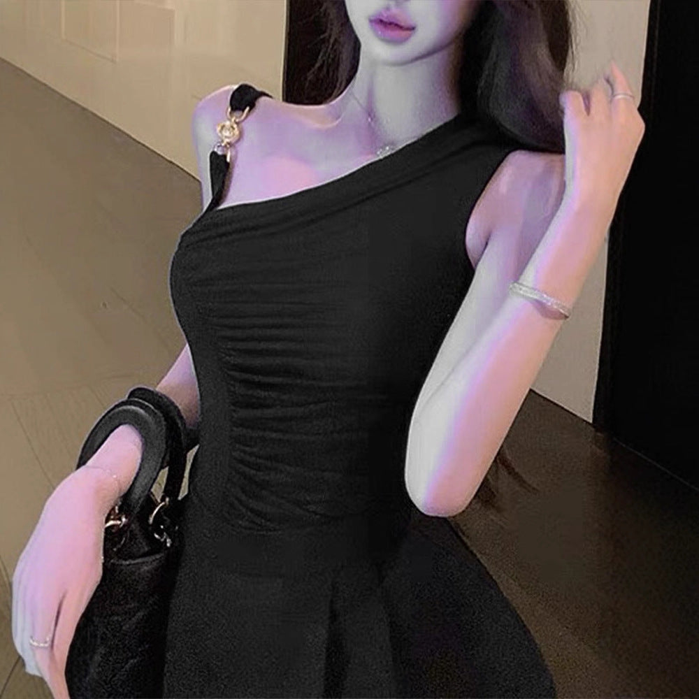Damen Kleid mit asymmetrischem Design und raffinierten Drapierungen Drune