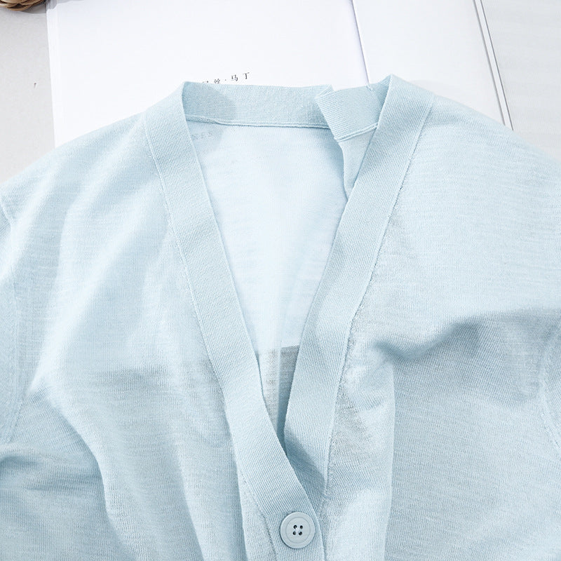 Damen Leichter Oversize-Cardigan aus Feinstrick mit tiefem V-Ausschnitt und Zierknopfleiste Drune