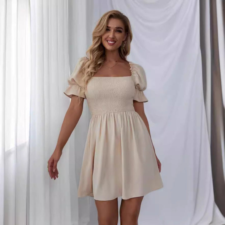 Damen kurzes Kleid mit Puffärmeln und gerafftem Oberteil Drune