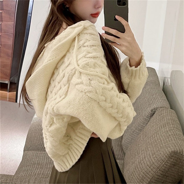 Damen Kuscheliger Strickponcho mit Zopfmuster Drune