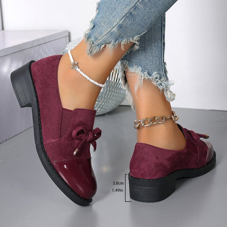 Damen Lack- und Wildlederslipper mit Zierschleife und niedrigem Blockabsatz Drune