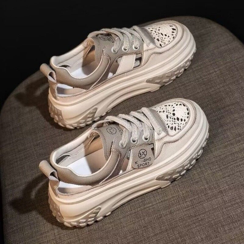 Damen Modische Sneaker mit luftigen Lochungen und dämpfender Laufsohle Drune