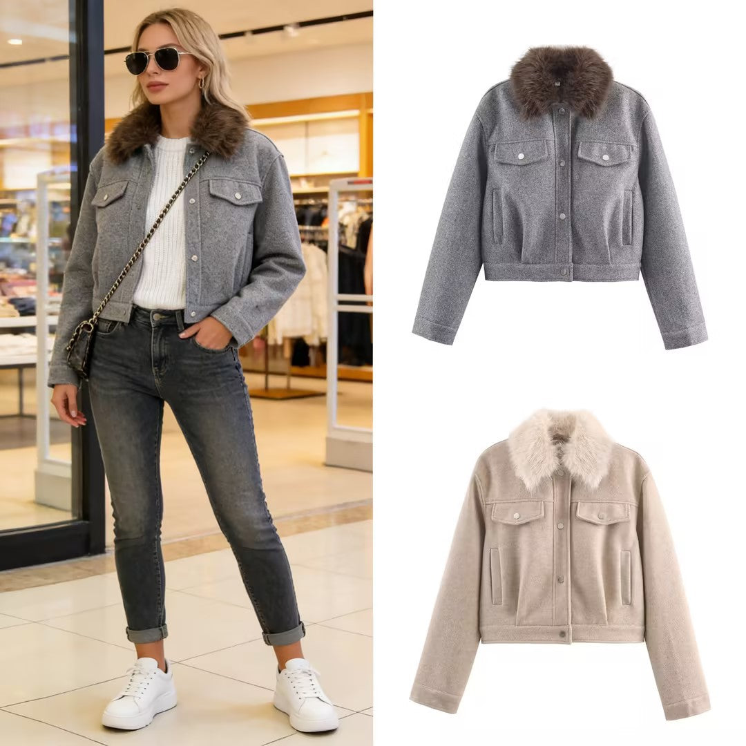 Damen Kurze Wolljacke mit voluminösem Fellkragen, Druckknopf‑Front und aufgesetzten Brusttaschen Drune