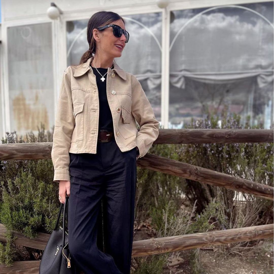 Damen nan kurze Utility-Jacke mit Hemdkragen und aufgesetzten Pattentaschen Drune