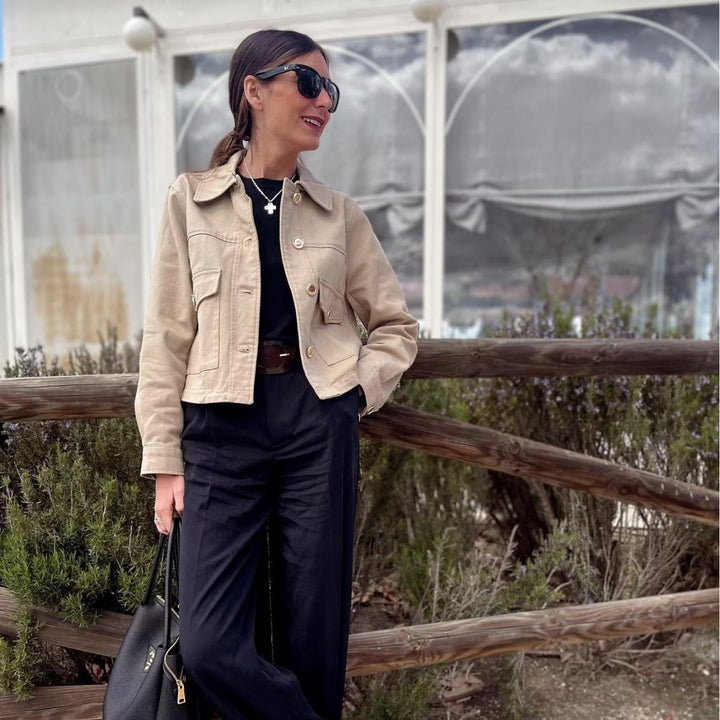 Damen nan kurze Utility-Jacke mit Hemdkragen und aufgesetzten Pattentaschen Drune