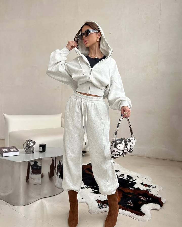 Damen kurzes Kapuzen-Sweatjacke mit Balloonärmeln und elastischer High-Waist Palazzo-Freizeithose Drune