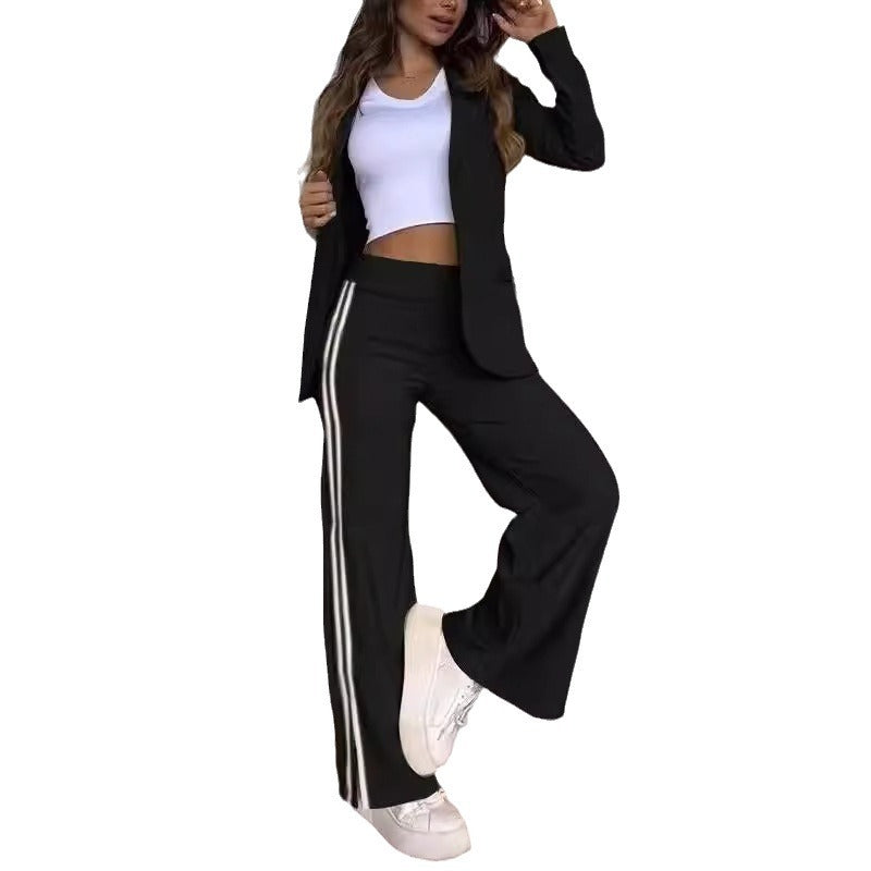 Damen nan sportlich-elegantes Zweiteiler-Blazer-Set mit tailliertem Blazer und weitem Jogginghosen‑Schnitt samt Seitenstreifen Drune