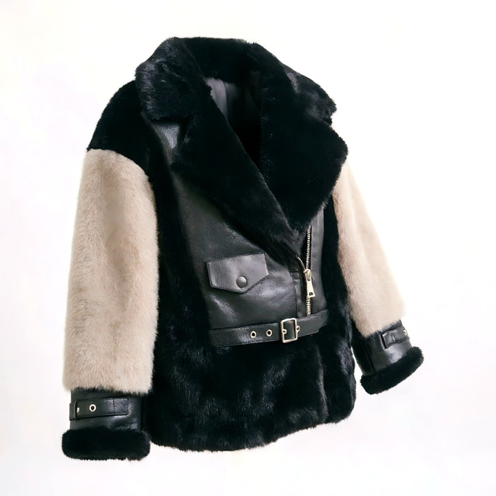 Damen Luxuriöse Kunstlederjacke mit Fellbesatz Drune