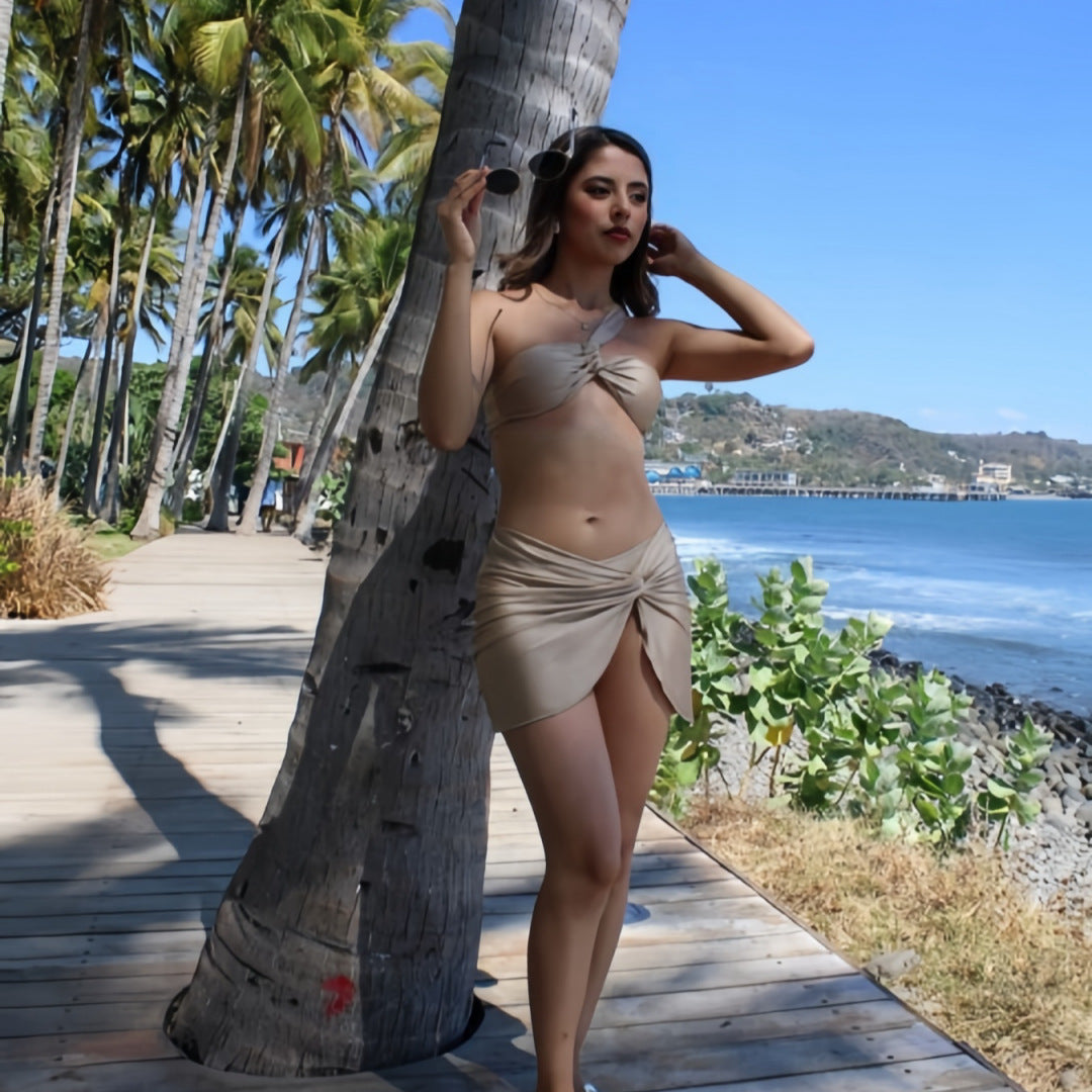 Damen Bandeau-Bikini mit innovativem Wickeldesign Drune