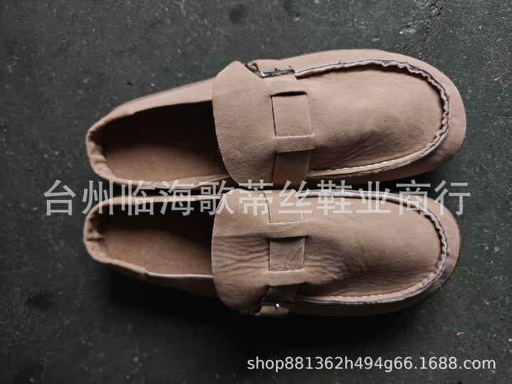 Damen Veloursleder-Mules mit Korkoptik-Sohle und verstellbarer Schnallenlasche Drune