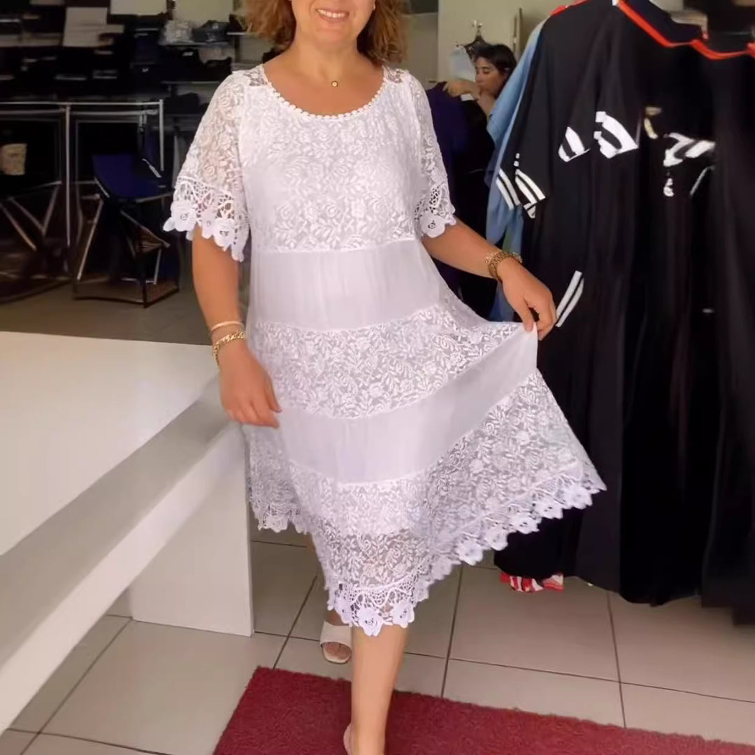 Damen nan Midikleid mit Spitzenstufen, Plissee‑Einsätzen und kurzen Trompetenärmeln Drune