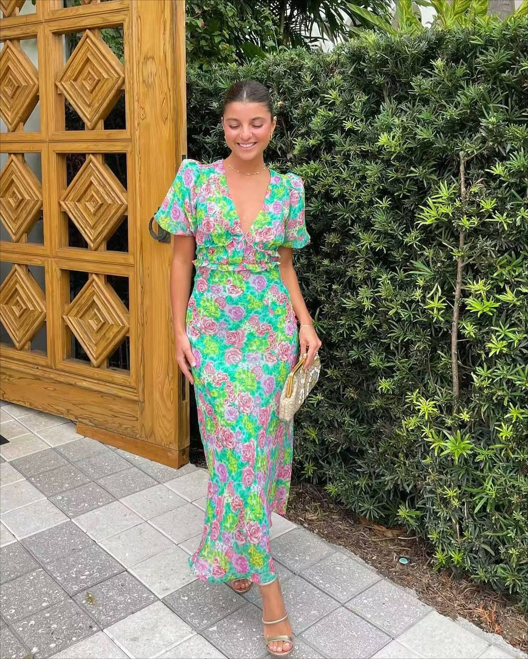 Damen Maxi-Kleid mit romantischem Flora-Design und fließendem Schnitt Drune