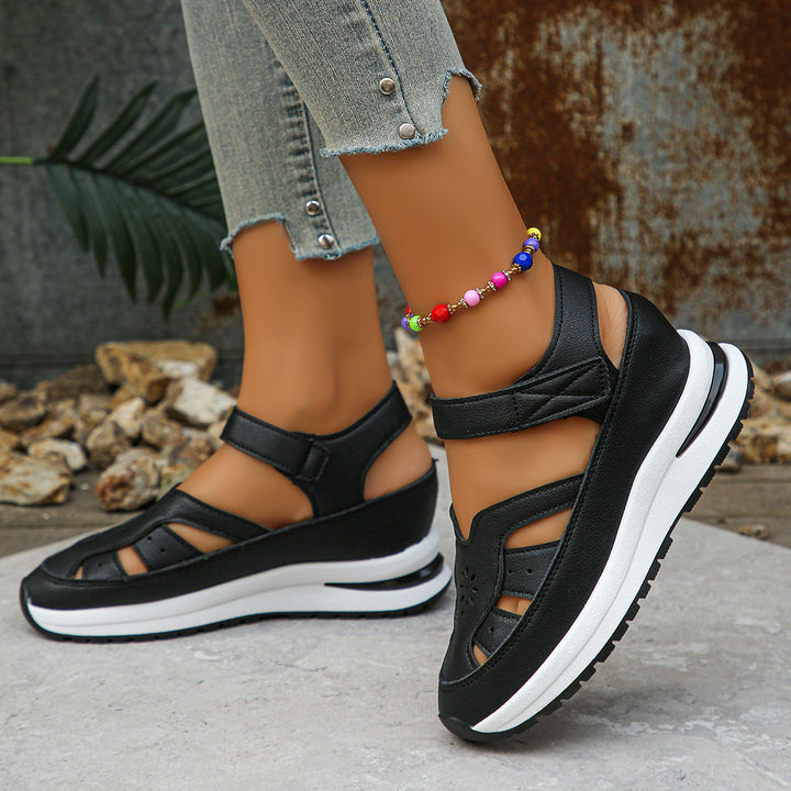Damen Plateau-Sandalen mit geschlossener Zehenpartie und verstellbarem Klettverschluss Drune