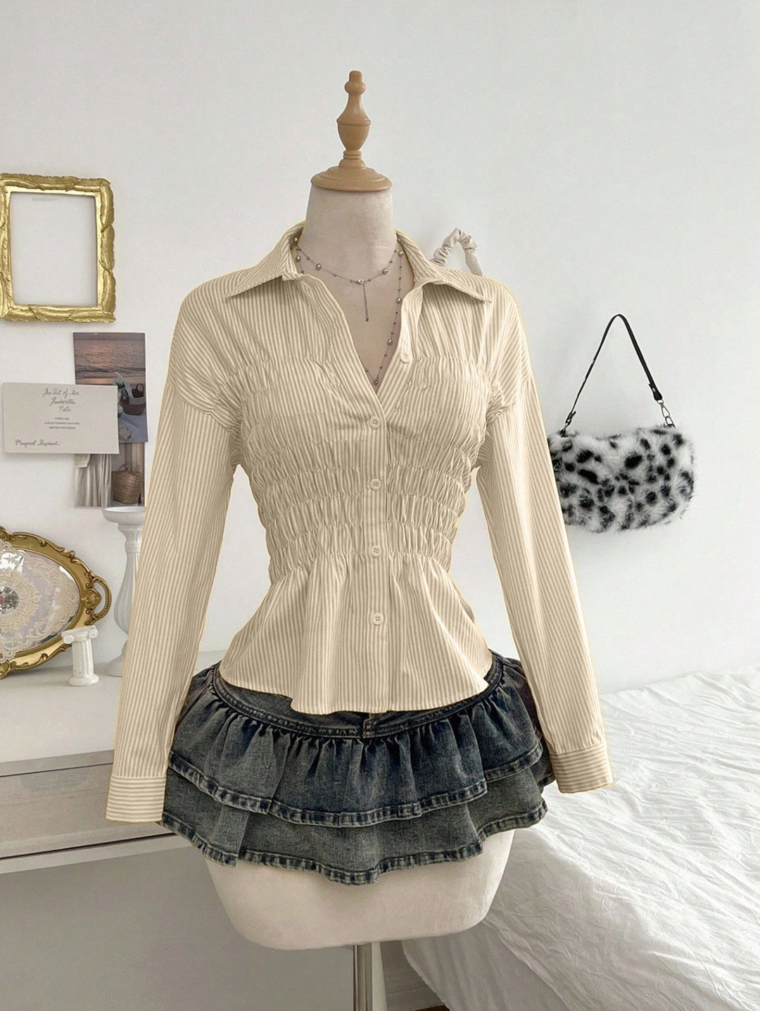 Damen nan taillierte Hemdbluse mit geraffter Brustpartie und Schößchen Drune