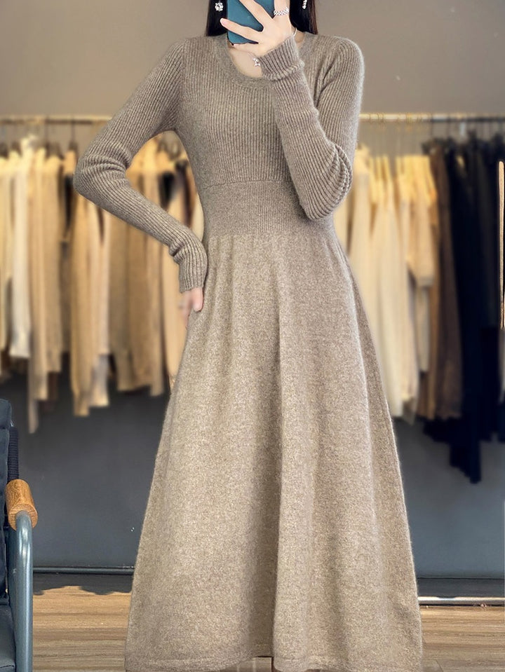 Damen Langärmeliges Midikleid aus Feinstrick mit taillierter A‑Linien‑Silhouette Drune