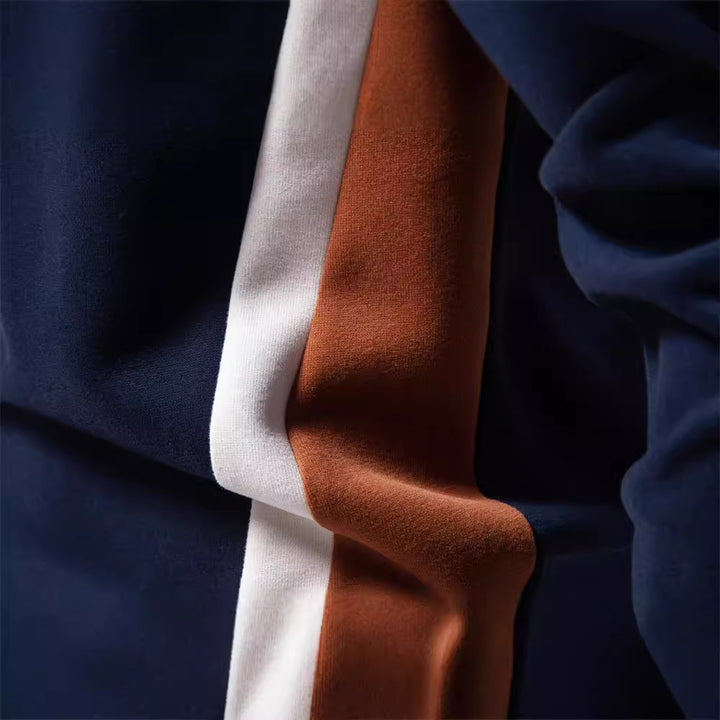 Herren nan Rundhals-Sweatshirt aus Baumwollmix mit seitlicher Kontrastpaspel und schmaler Silhouette Drune