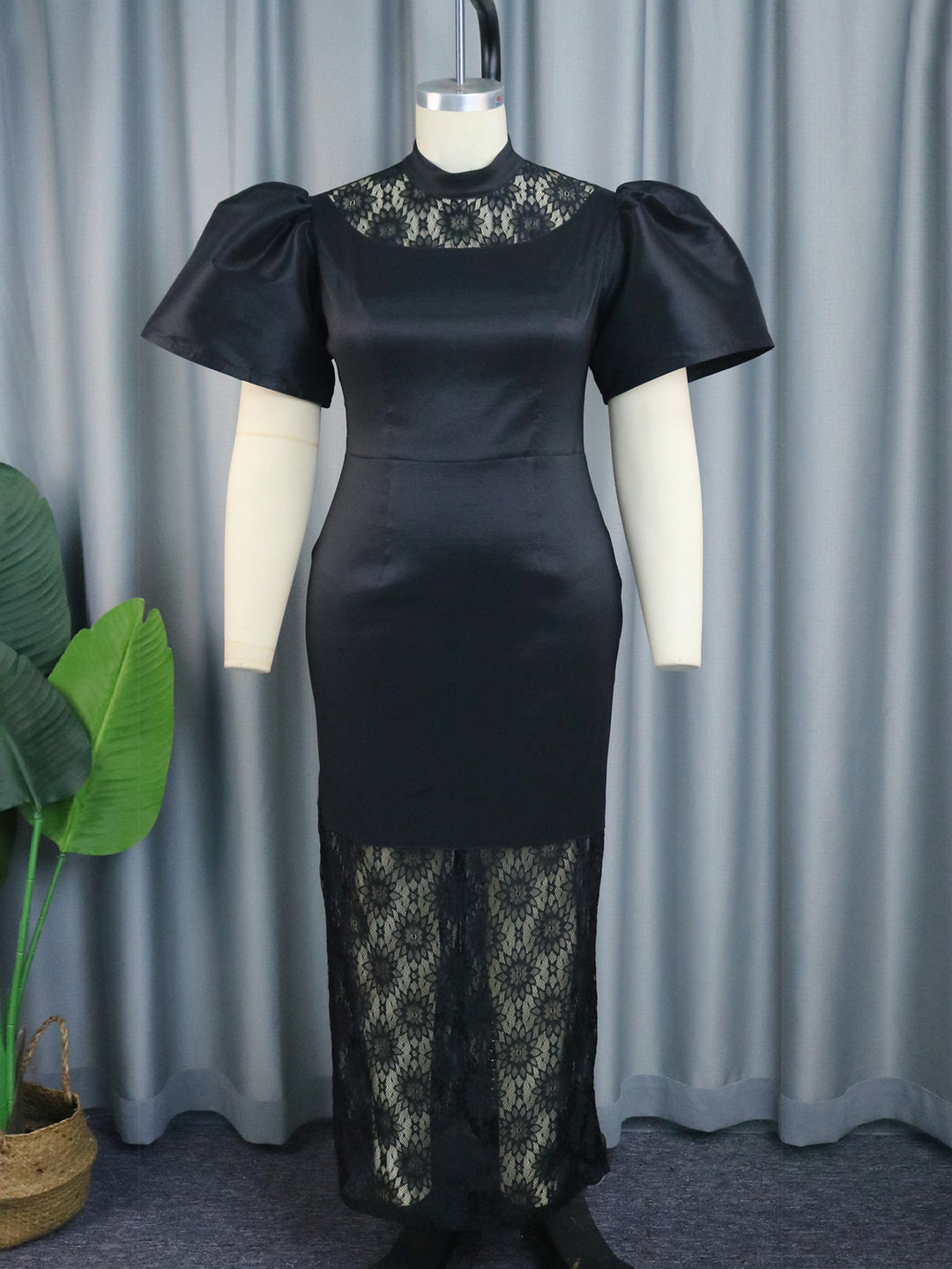 Damen Elegantes Maxikleid mit dekorativen Puffärmeln und romantischem Spitzenunterbau Drune