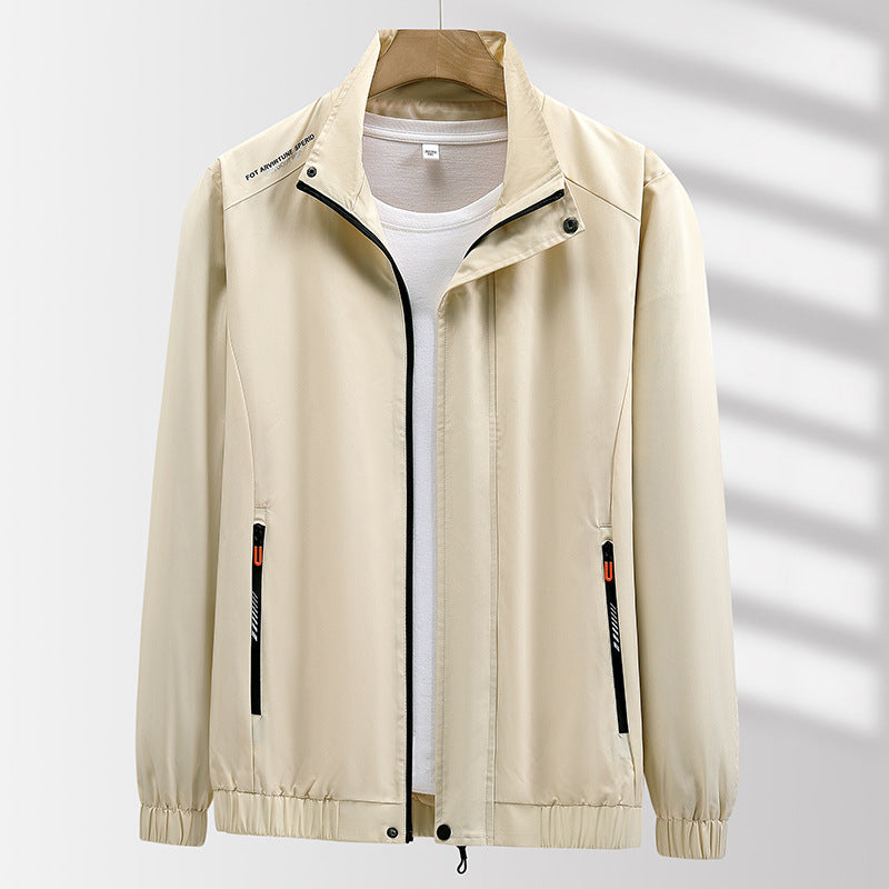 Herren Leichte atmungsaktive Windjacke mit Stehkragen, Reißverschlusstaschen und Kordelzug Saum Drune