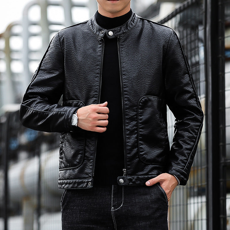 Herren Slim-Fit Kunstlederjacke im Bikerblouson-Stil mit Stehkragen und aufgesetzten Rundtaschen Drune