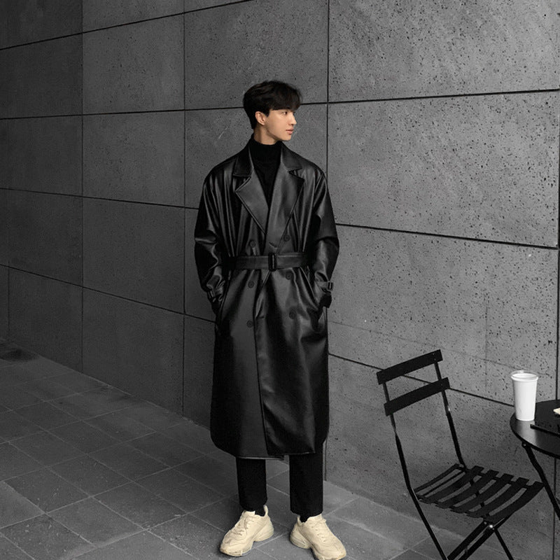 Herren modischer Longtrenchcoat aus hochwertigem Kunstleder mit elegantem Schnitt Drune