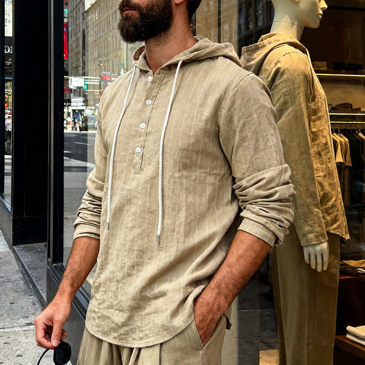 Herren nan Kapuzenshirt aus Leinenmix mit halber Knopfleiste und Nadelstreifen Drune
