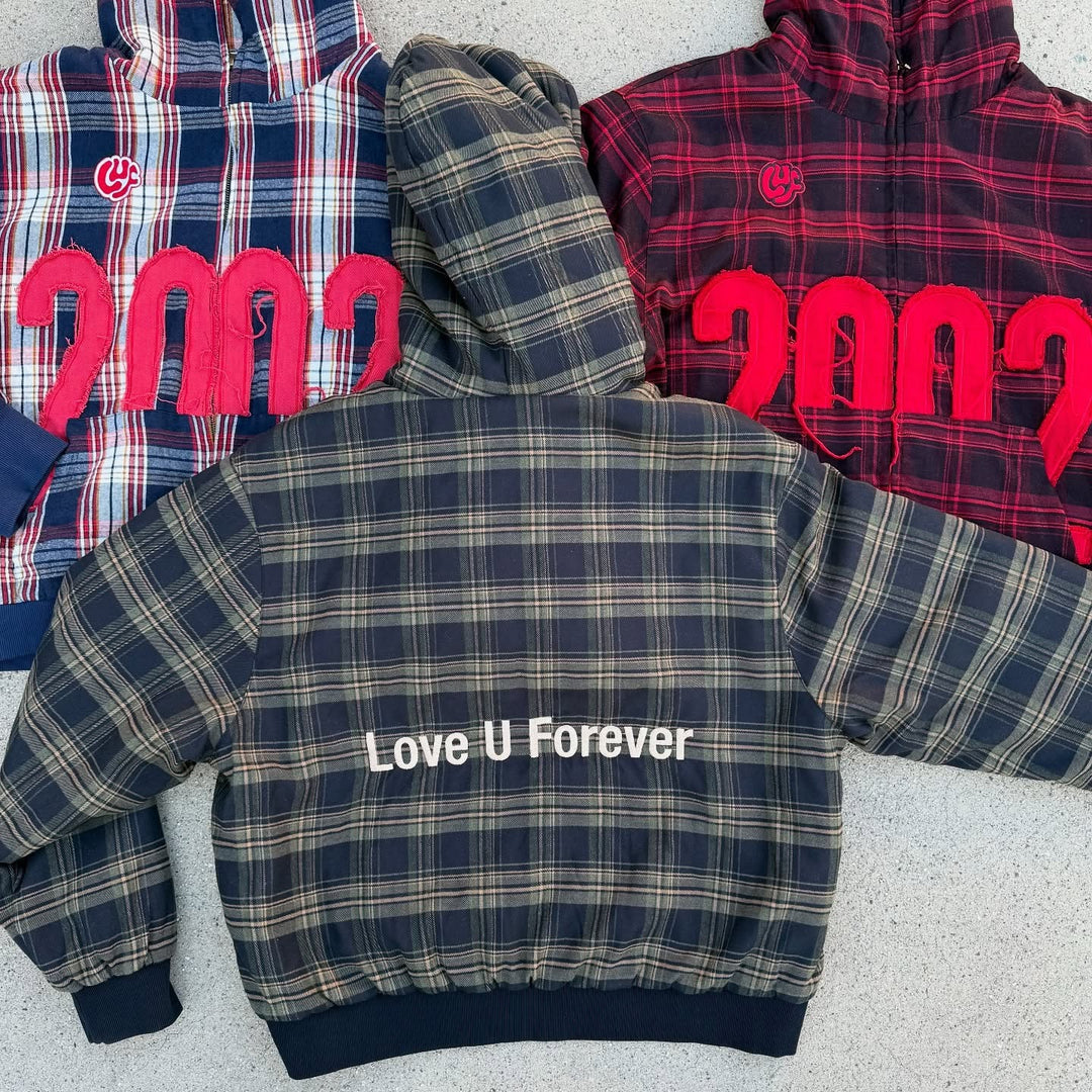 Unisex nan karierter Kapuzenpullover mit fransiger Jahreszahl-Applikation und Rippbündchen Drune