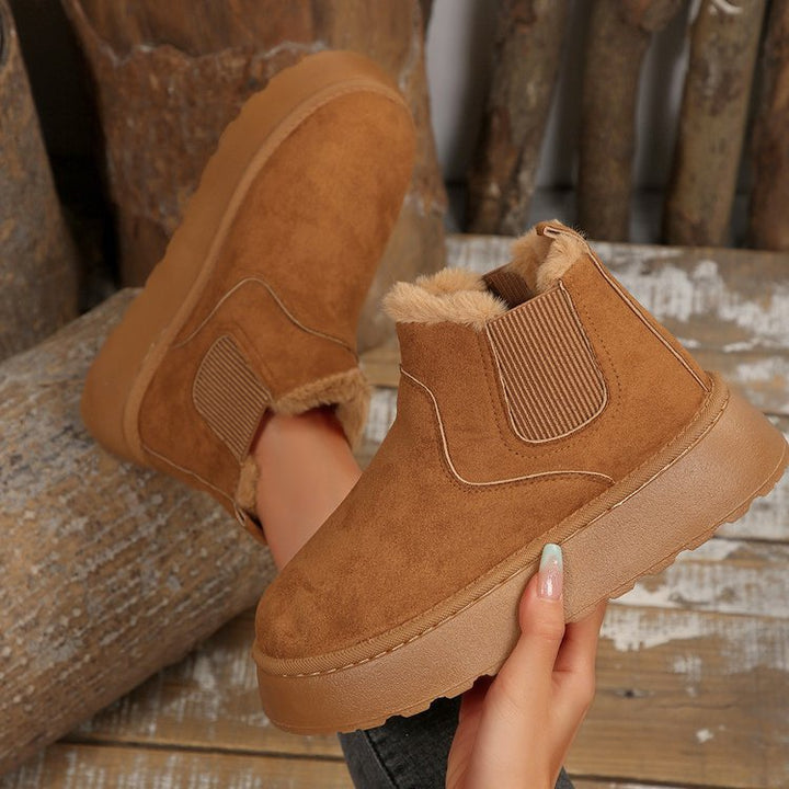 Damen Gefütterte Chelsea‑Stiefeletten aus Wildlederoptik mit elastischer Seitenblende und profilierter Gummisohle Drune