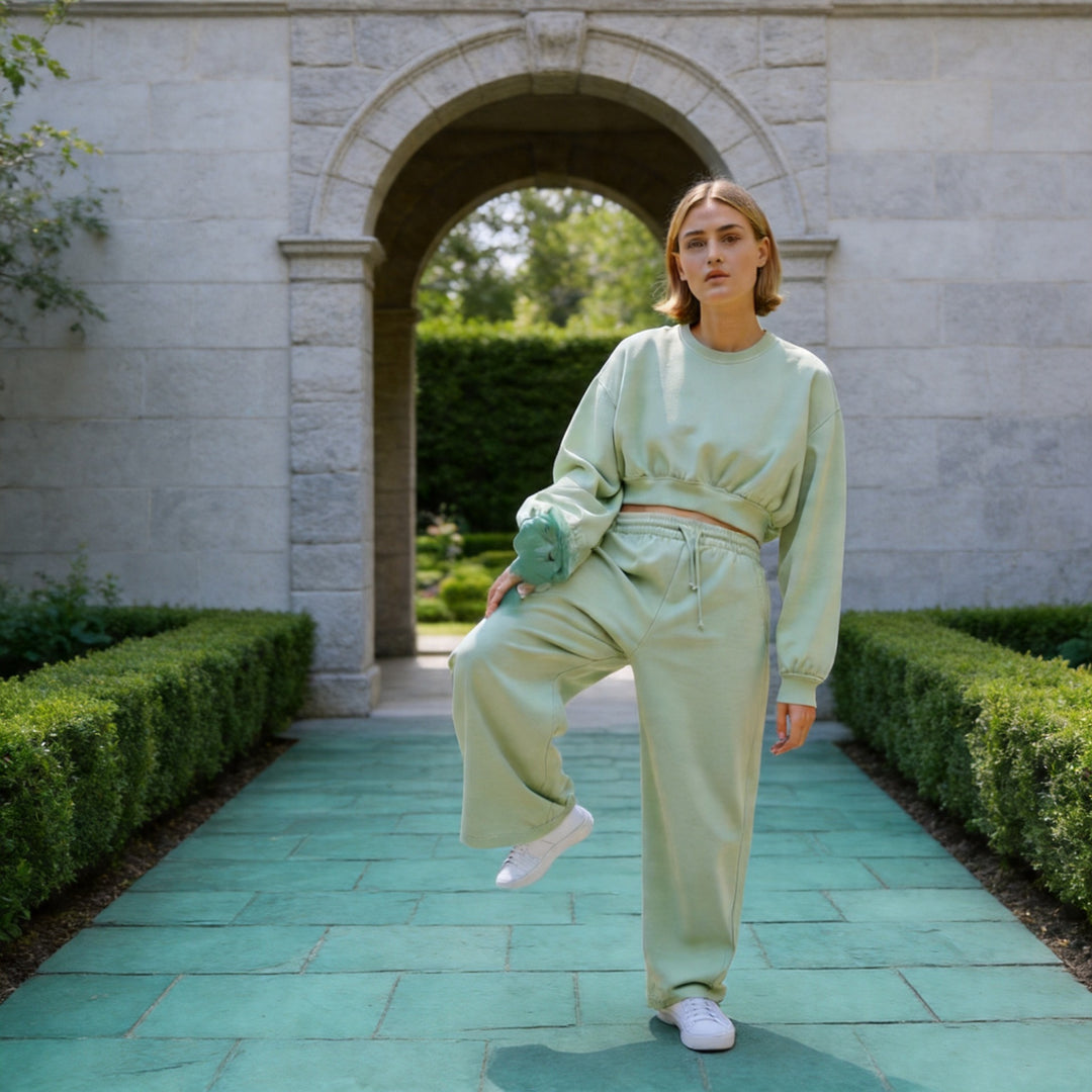 Damen Kurzes Oversize‑Sweatshirt mit gerafftem Saum und Ballonärmeln Drune