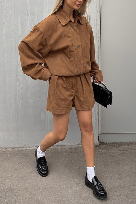 Drune | Lockere Braune Wildlederreversjacke und Shorts Zweiteiler Satz