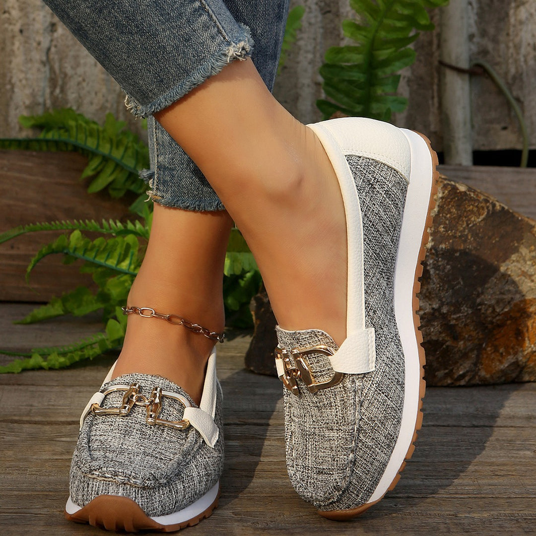 Damen  lässige Mokassin-Slipper mit dekorativer Metallschnalle, gepolsterter Innensohle und profilierter Gummilaufsohle Drune