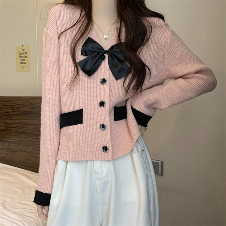 Damen Modische Strickjacke mit raffiniertem Satinband und Knopfdetails Drune