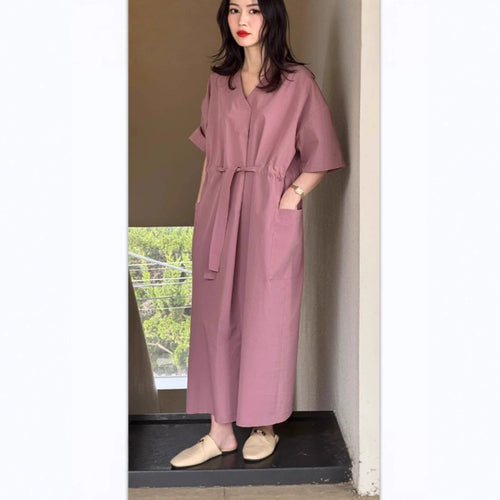 Damen Langes Baumwoll-Popeline-Maxikleid mit V-Ausschnitt, Taillengürtel und aufgesetzten Taschen Drune
