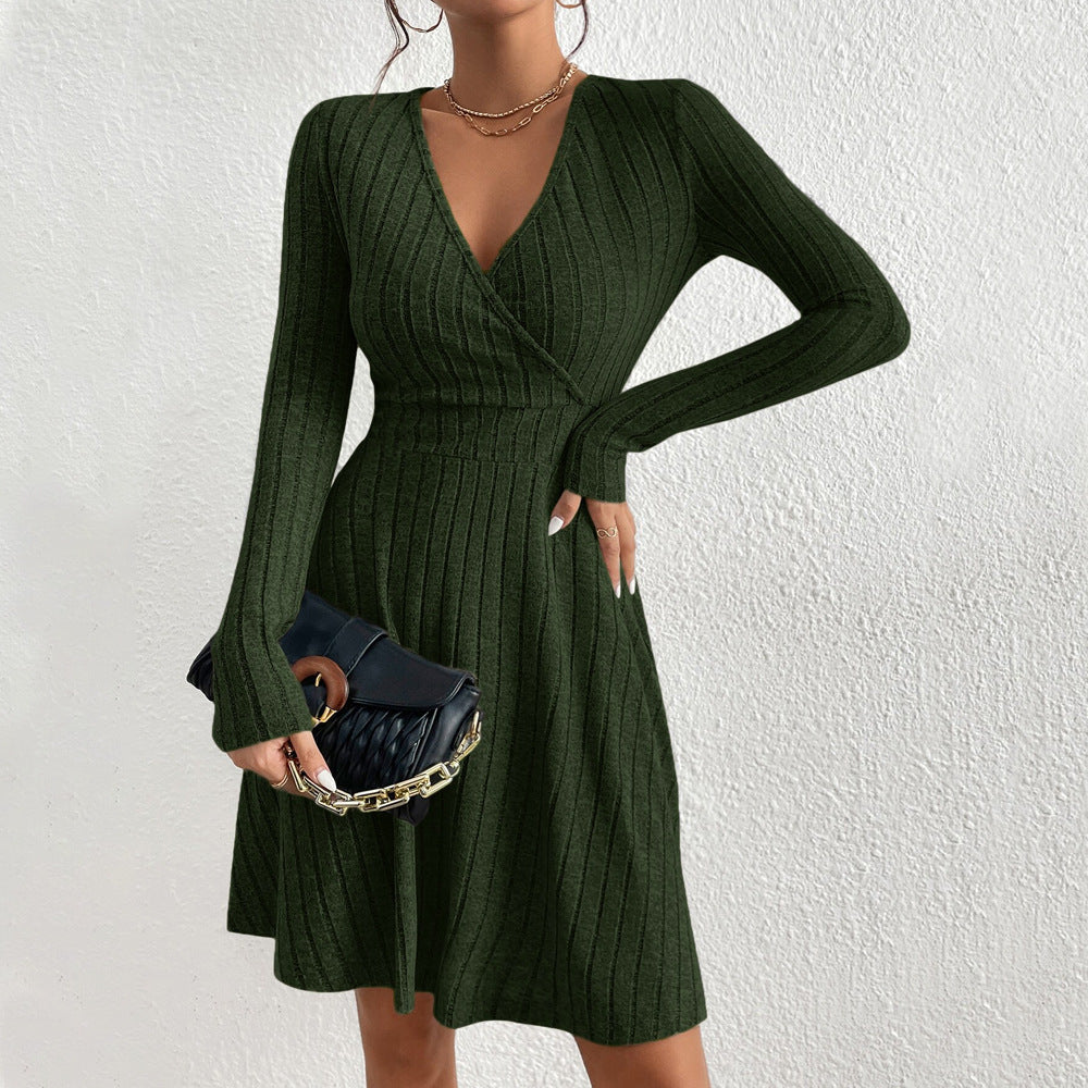 Damen figurschmeichelndes geripptes Wickel-Strickkleid mit tailliertem Bund und ausgestelltem Rock Drune