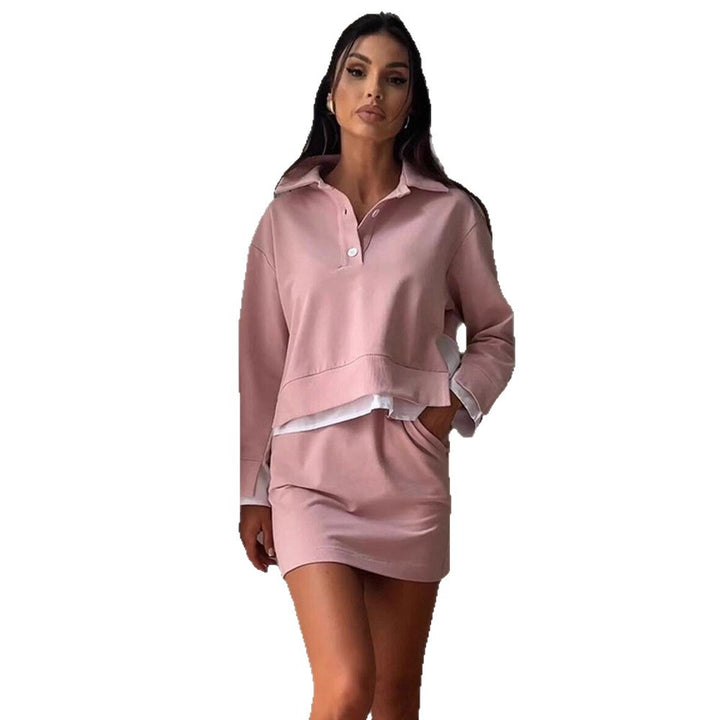 Damen sportliches Set mit Crop-Oberteil und Minirock Drune
