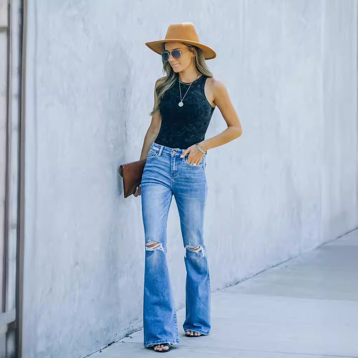Damen Schlagjeans mit Distressed-Details und hohem Bund Drune
