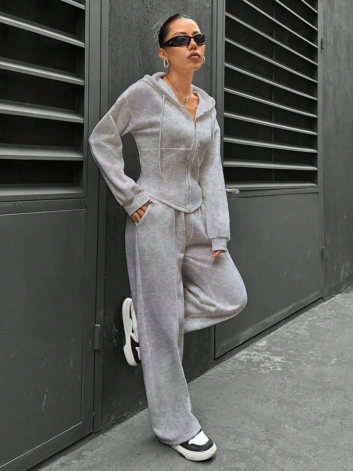 Damen Zip-Hoodie und weite Sweatpants Set mit taillierter Nahtführung Drune