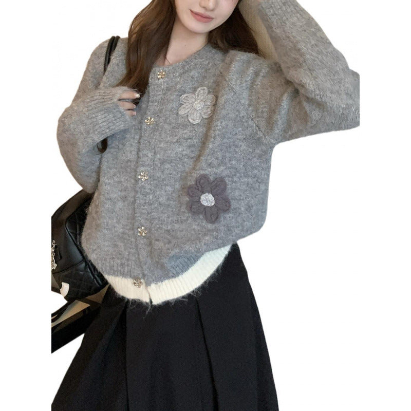 Damen Kuschelige Strickjacke mit floralen Applikationen Drune