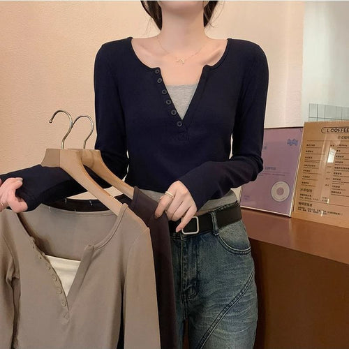Damen Langarmshirt mit Knopfleiste und Rundhalsausschnitt Drune
