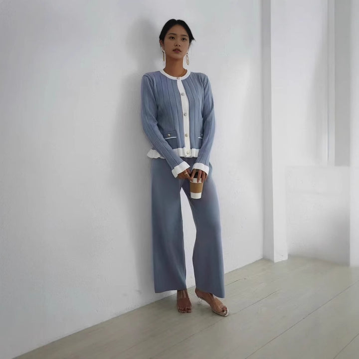 Damen Eleganter Strickanzug mit feinen Rippdetails und zeitlosem Design Drune