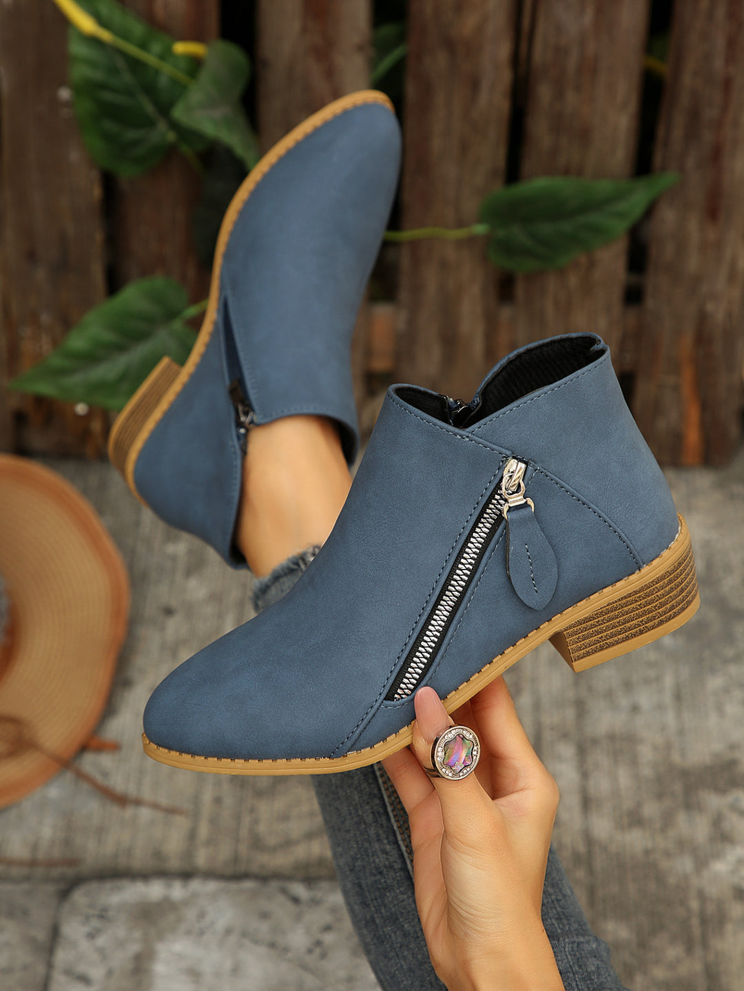 Damen Kurzschaftstiefelette mit seitlichem Reißverschluss und niedrigem Blockabsatz Drune